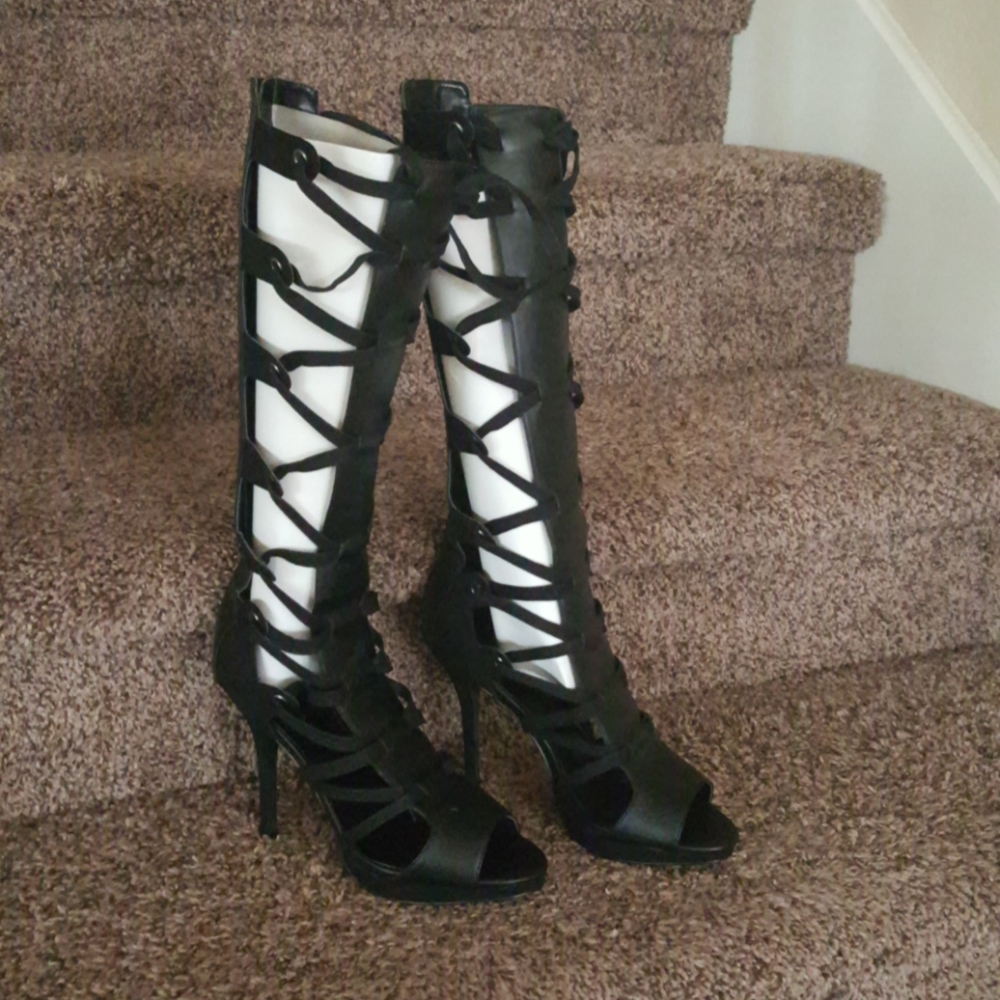 FERNICOLA heels from Call It Spring